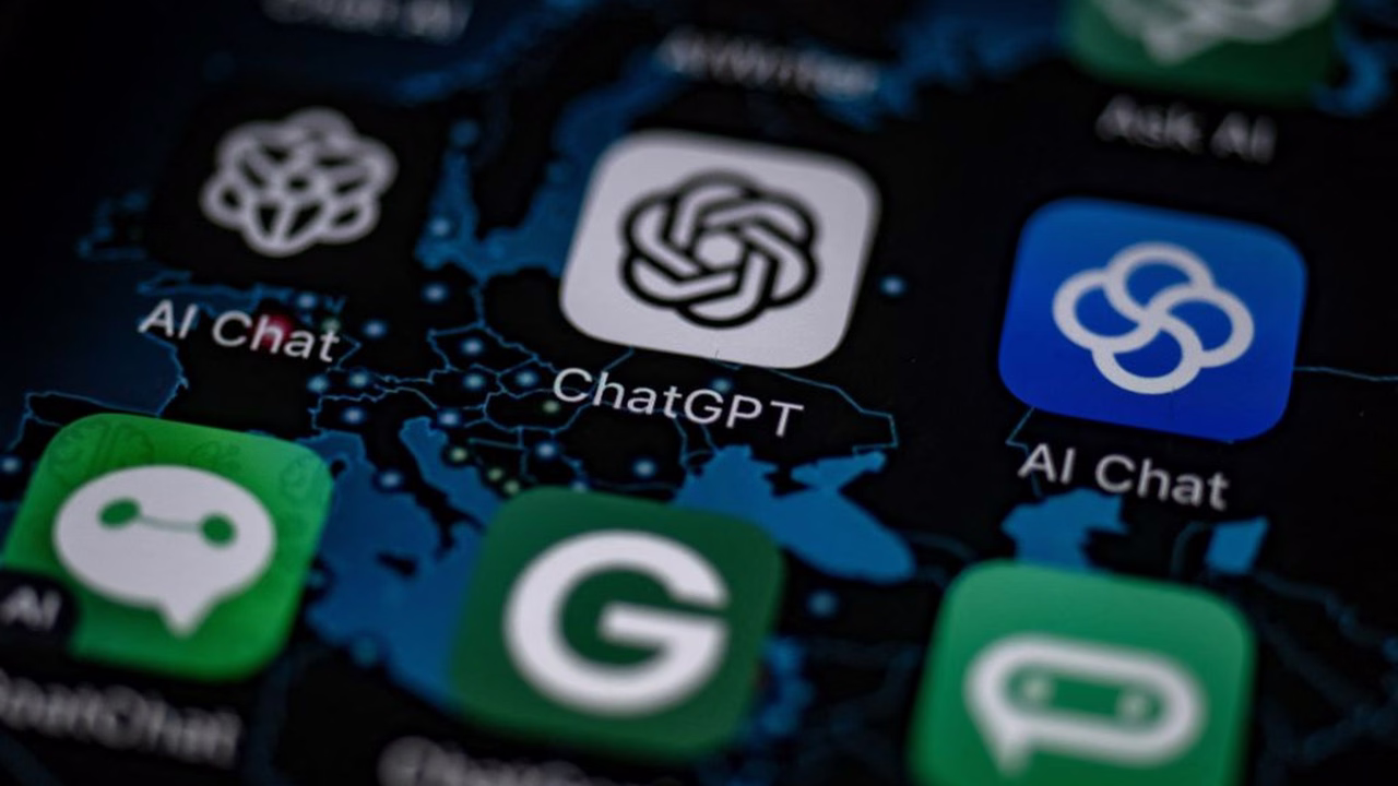 Aplicativo desktop do ChatGPT para Linux Ícone do ChatGPT entre aplicativos de inteligência artificial em uma tela